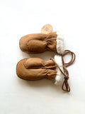 Baa Baby: Mittens with Thumbs