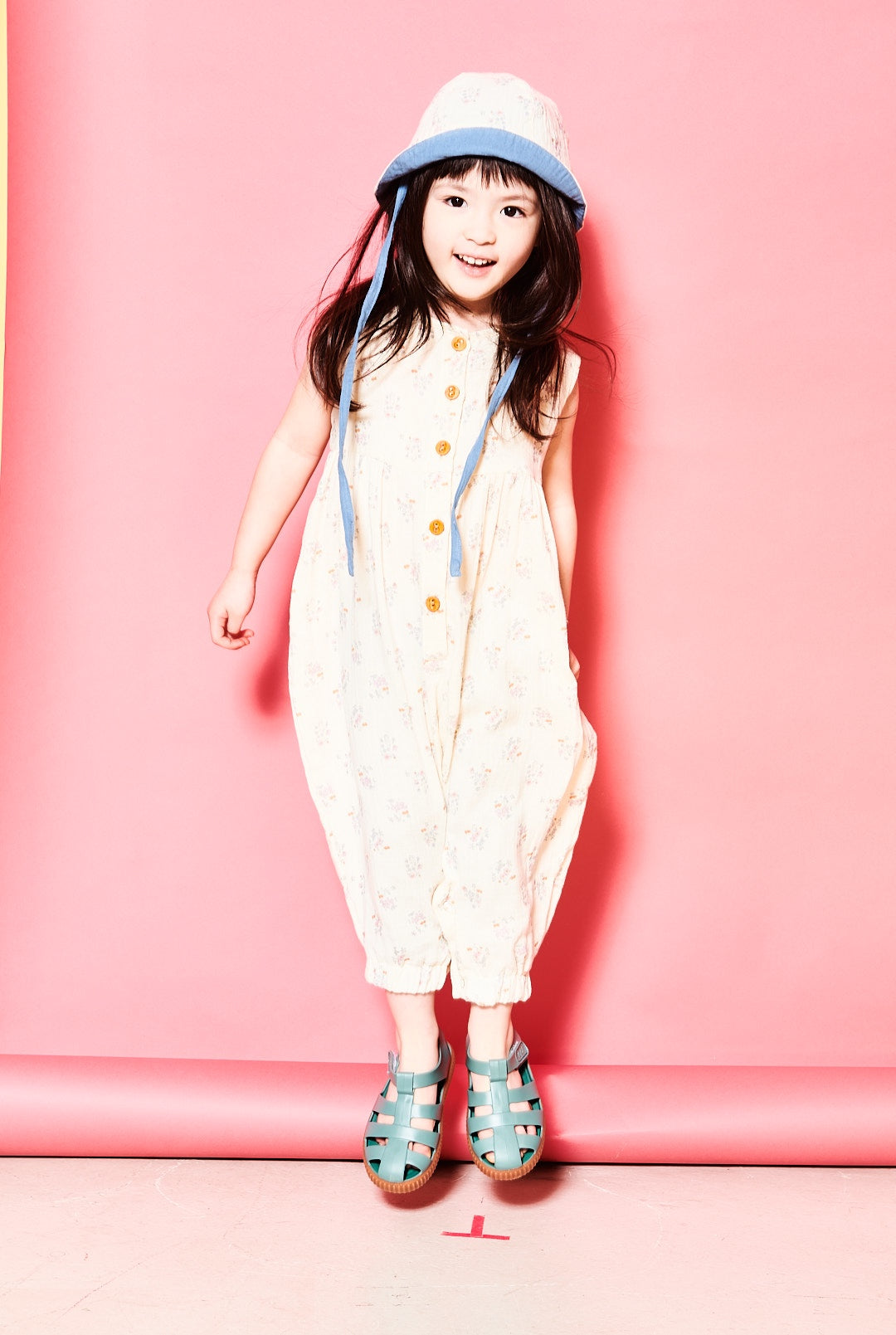 White Floral Print Cotton Gauze Pantaloon and Hat Set