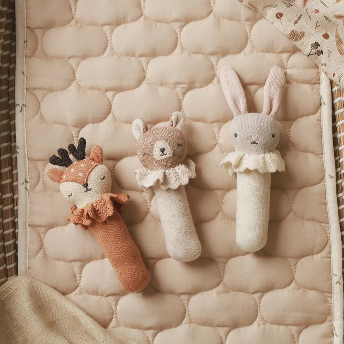 Avery Row: Rattle... Puffin/Sheep/Bear/Bunny/Reindeer/Bee/Frog